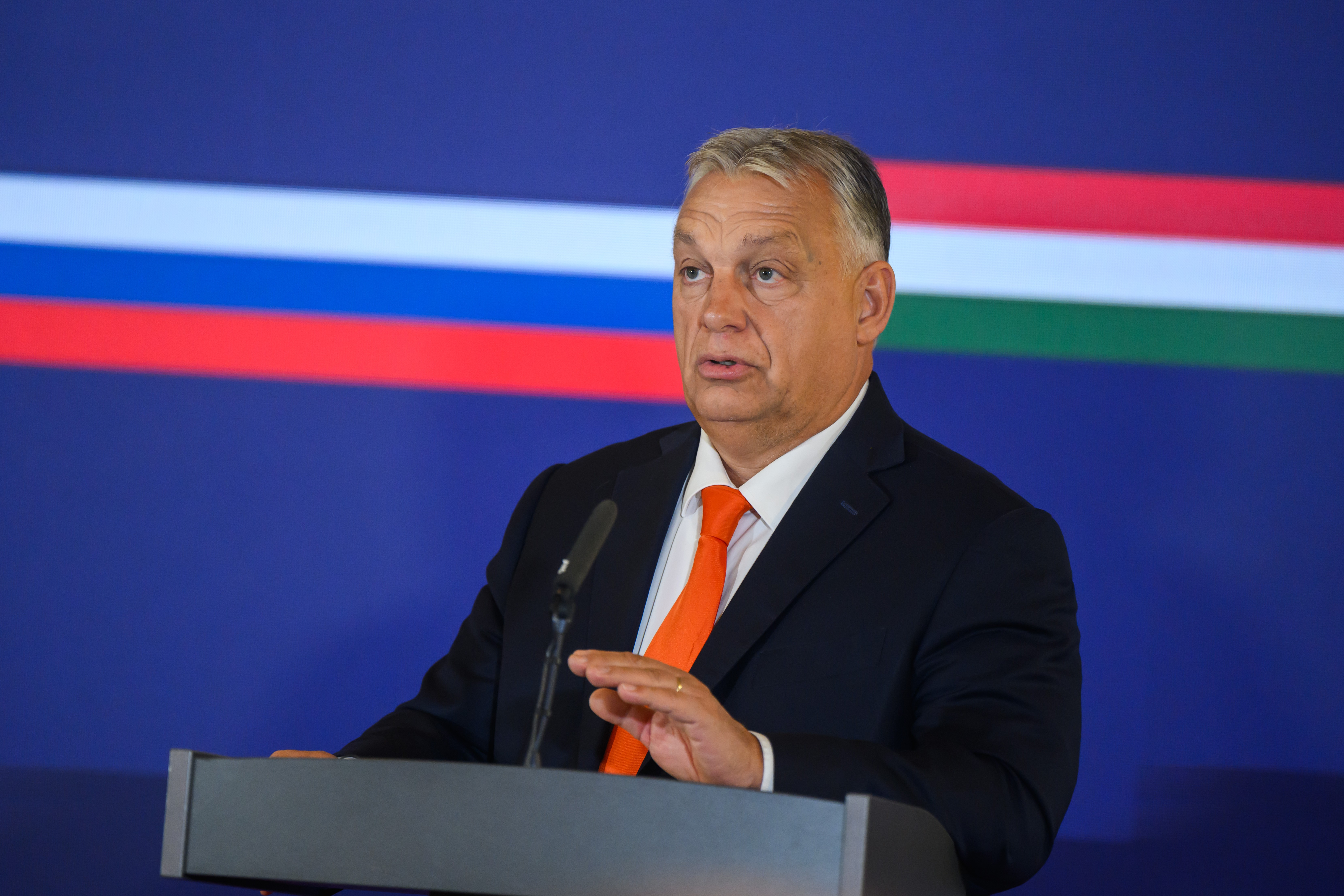 Orban na samite v Komarne